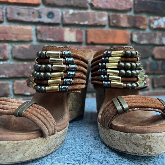 TORY BURCH 10.5 tan suede beaded wedge sandal - Picture 11 of 14